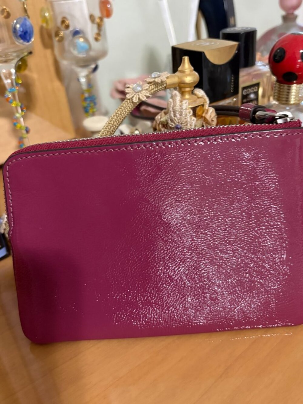 COACH L ZIP WRISTLET WITH A "ROOSTER CUSTER" ONE OF A KIND BAG CHARMS - Picture 3 of 3